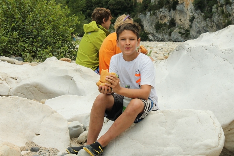 Village Camps International Summer Camp Ard&egrave;che, France 2019-07-26 https://www.villagecamps.com/journals_admin/images/917-22-08,09-07-2014  (800x600) (252).jpg